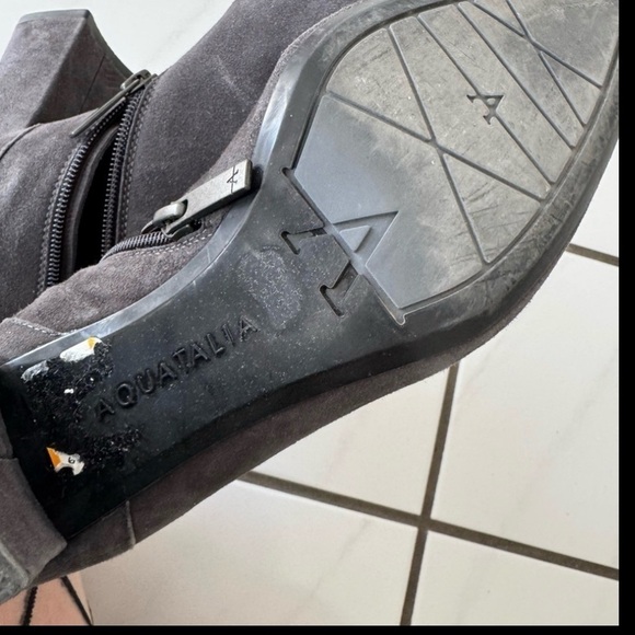 Aquatalia Gray Suede Heeled Boots - Picture 7 of 10